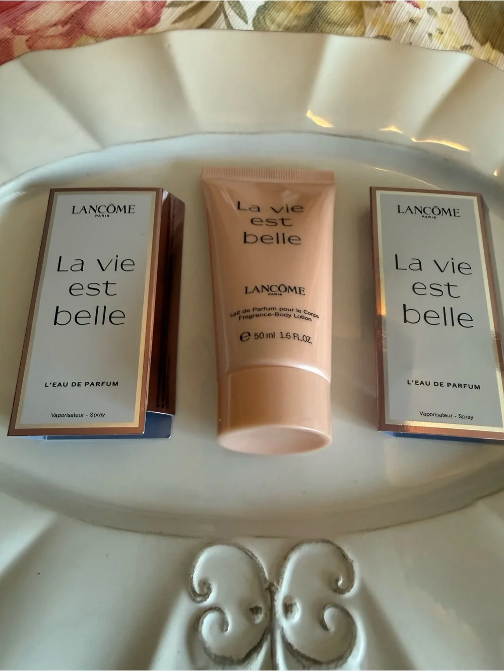 Lancôme La vie est belle body lotion and purse spray (2) NEW